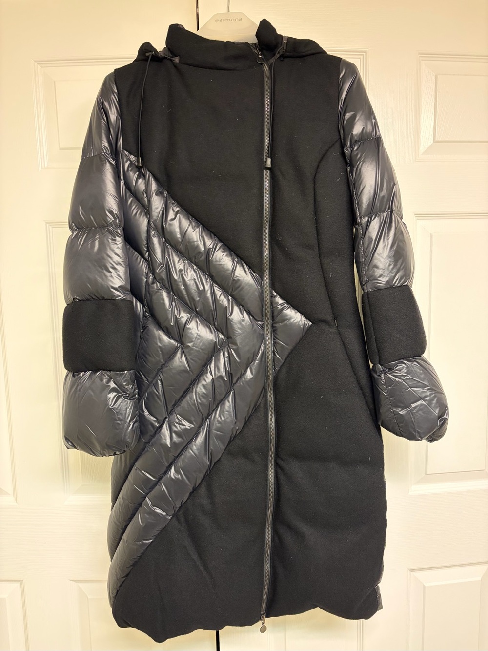 SNOWMAN New York Black Down and Wool Hooded Puffer Coat